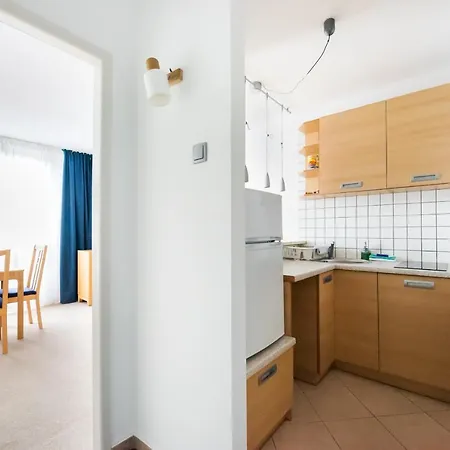 Metro Rondo Onz Yellow Apartment Warszawa Zewnętrze zdjęcie